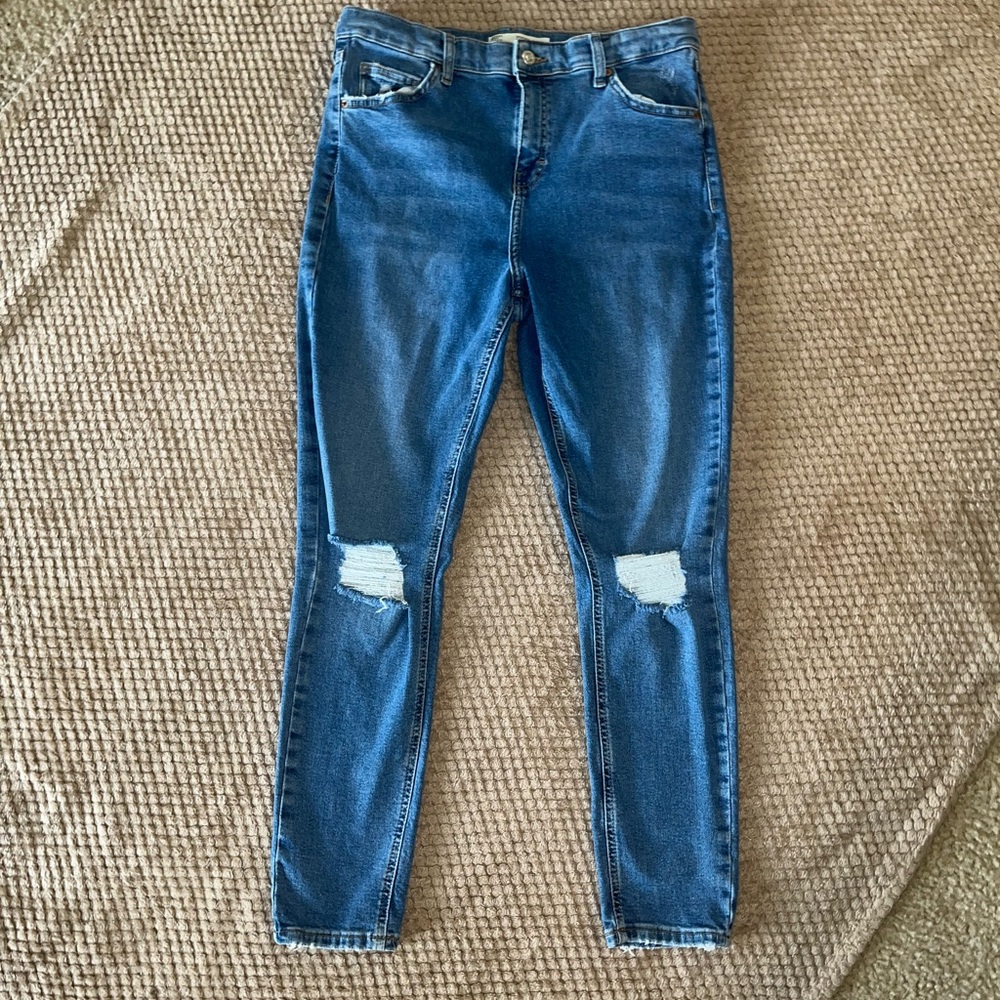EUC TopShop Moto “Jamie” W34 L32 jeans.